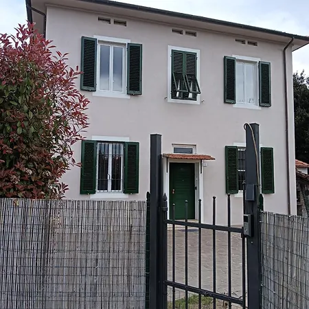 Guest house L'acero Rosso